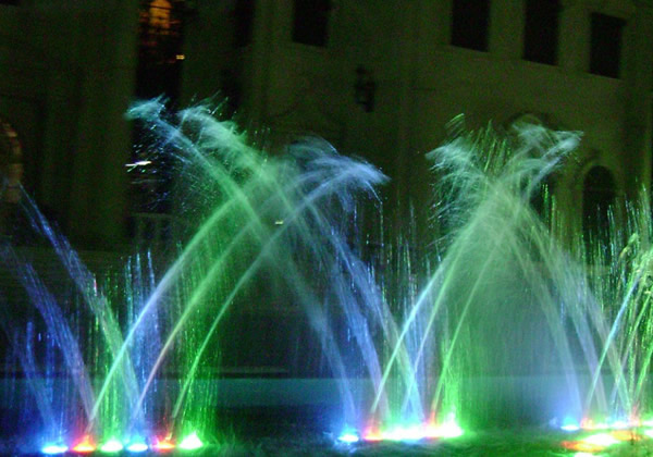 喷泉作为动态艺术水景在我国有着悠久的历史